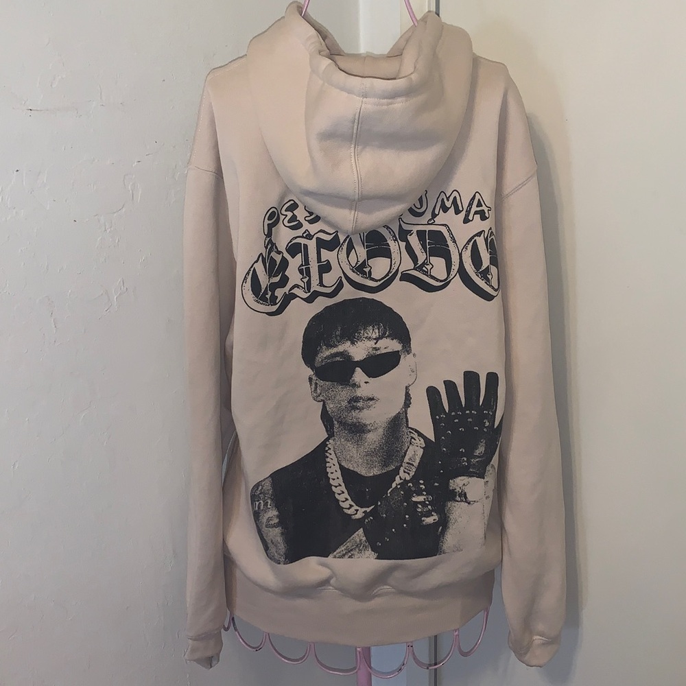 -Smart Blanks Reserve cream hoody- Small